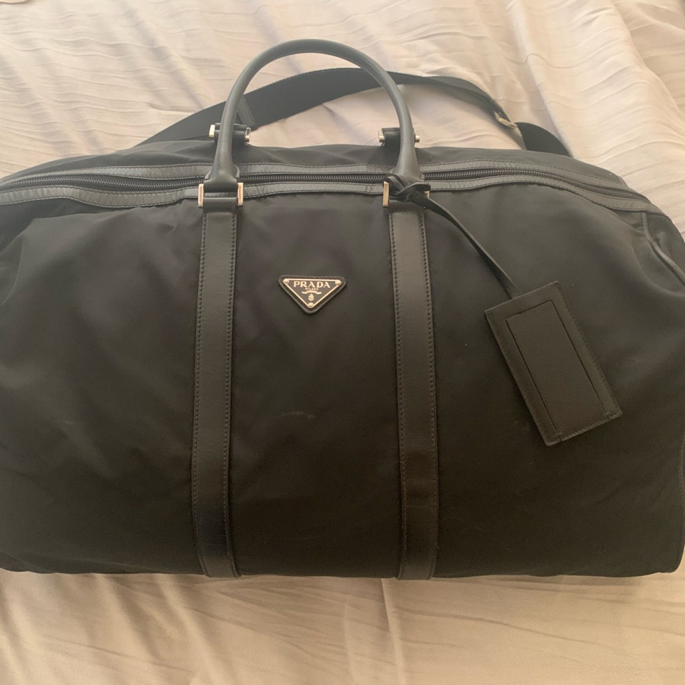 Prada Black Duffel Bag Sleek Durable Travel Essential